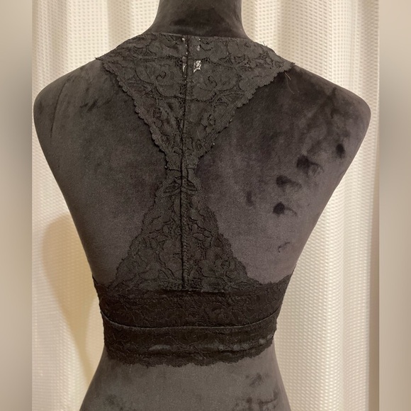 Wishlist black lace racerback bralette size medium - Picture 3 of 6